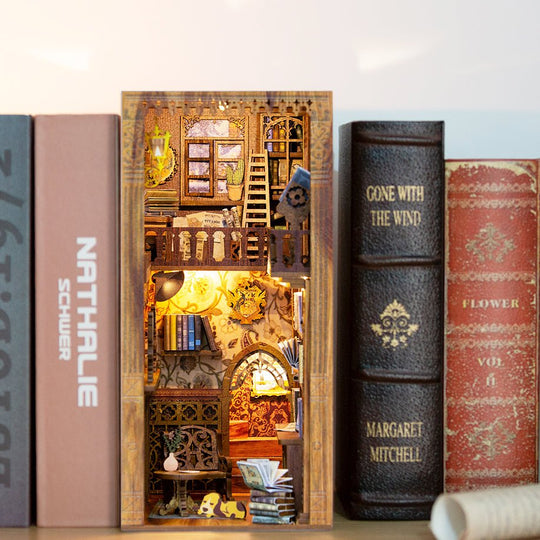 CuteBee Eternal Bookstore | YS05 - Woodmechlab