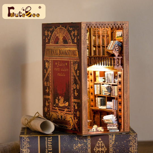 CuteBee Eternal Bookstore | YS05 - Woodmechlab