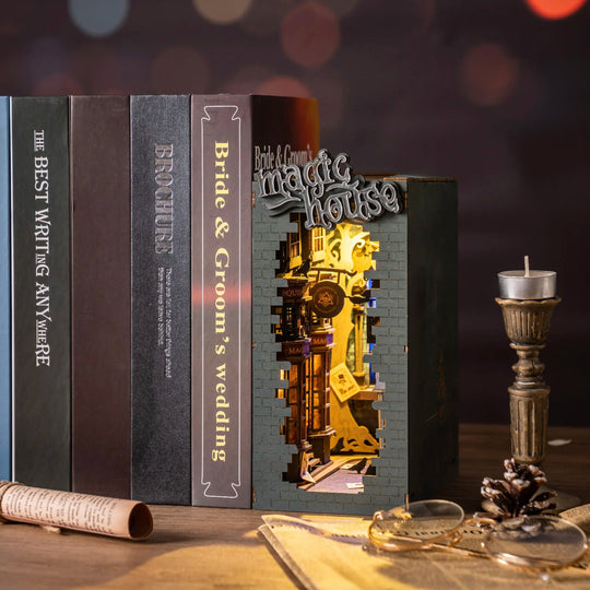 RolifeTinyTales™ Book Nook Series - Woodmechlab